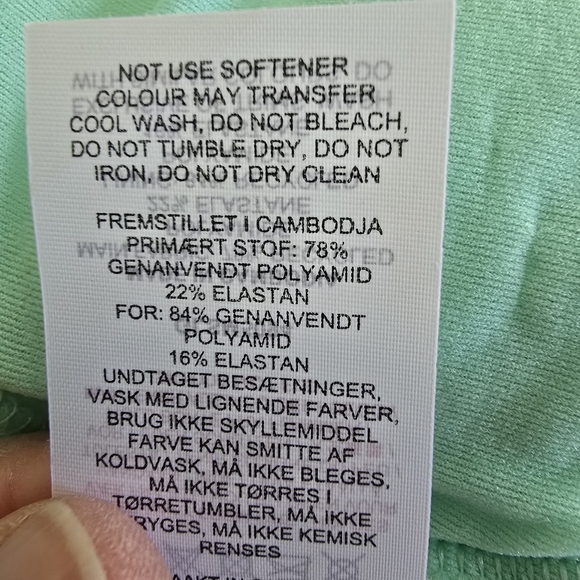 Gymshark Women's One Piece Open Back High Cut Leg Scoop Neck Size M Bright Green - Picture 11 of 14